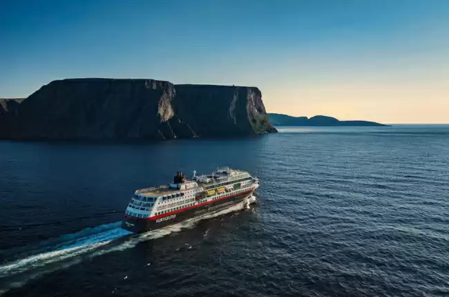 MS Trollfjord
