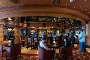 Salón y Bar Crooners